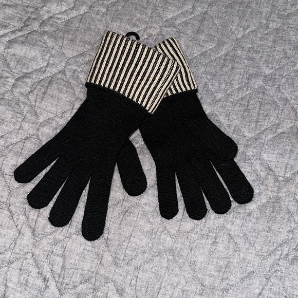 New with tag FRENCH CONNECTION GLOVES Black with Cream Stripes - Picture 4 of 5